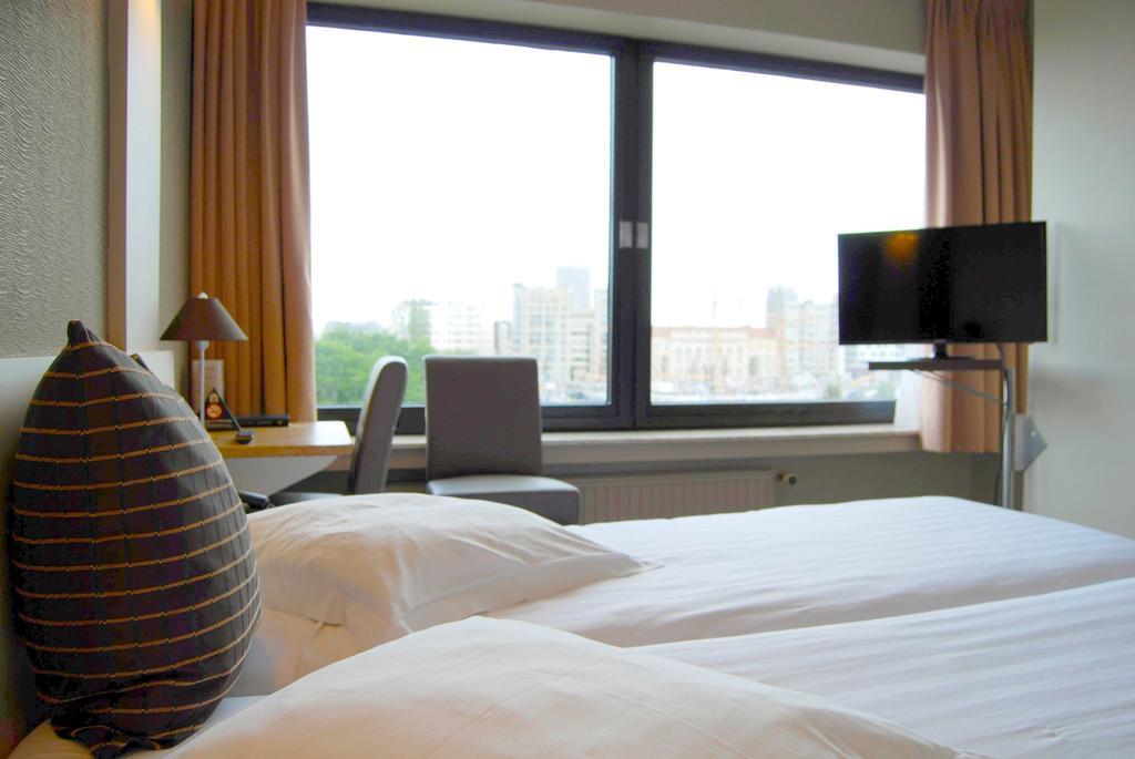 Hotel Melinda Остенде Екстер'єр фото